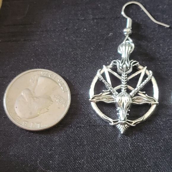 Baphomet inverted pentagram silver tone hook earrings - Picture 3 of 3
